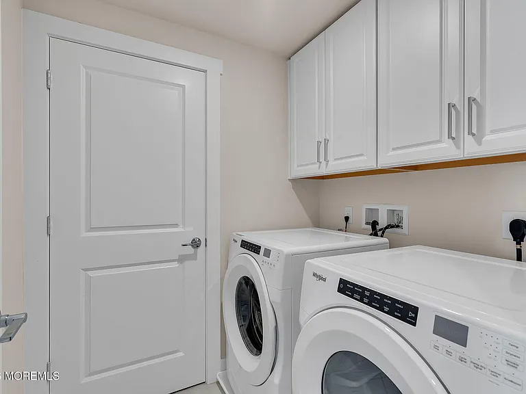 1403 N Kingsley St #210 — Photo 40