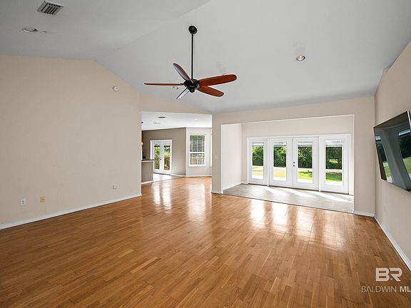 3rd image of 4795 Osprey Dr