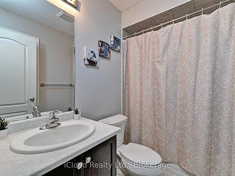 1380 Costigan Rd #121 — Photo 25