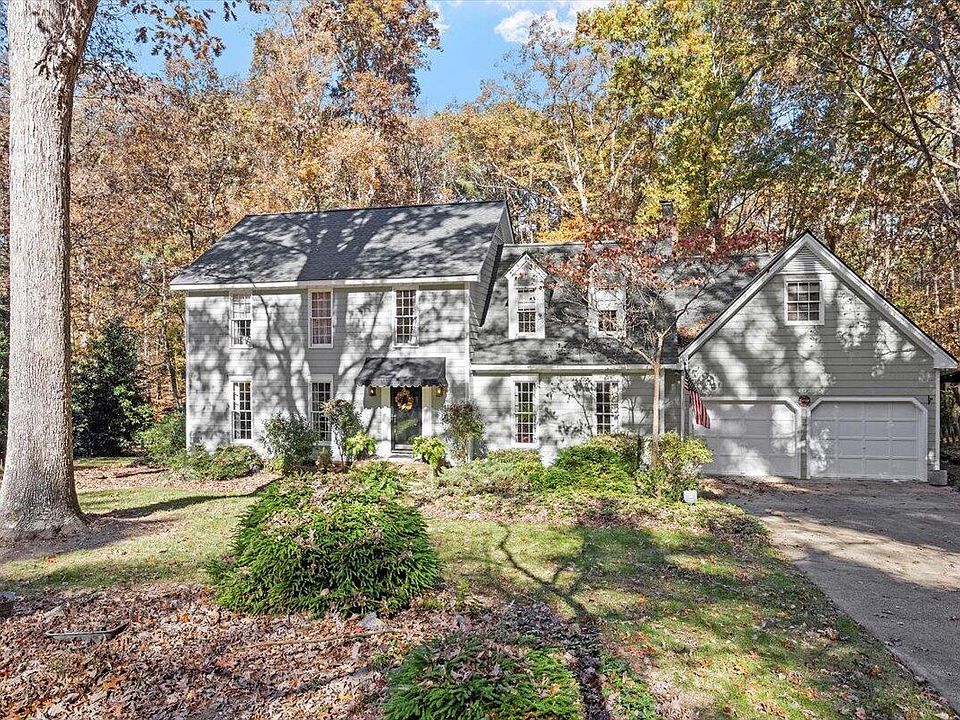 2nd image of 408 Amelia Ave