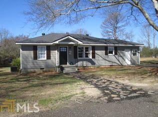 2011 Pete Dickens Rd, Bogart, GA 30622