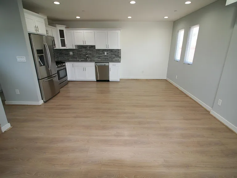 5311 N Riverton Ave #5311 — Photo 4