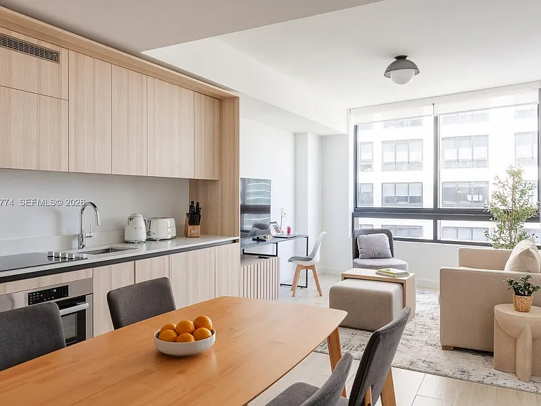 225 N Miami Ave #2304 — Photo 5