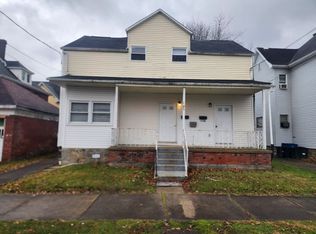 105 W Cedar Ave #B, Connellsville, PA 15425