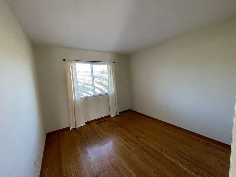 1428 Roselli Dr — Photo 15