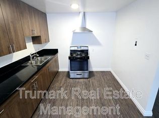 470 Riverdale Dr APT 7, Glendale, CA 91204