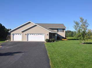 62370 Kopps Dr, Madison Lake, MN 56063