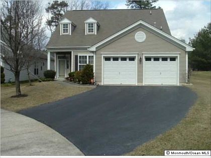 2nd image of 14 Heathersway Ct