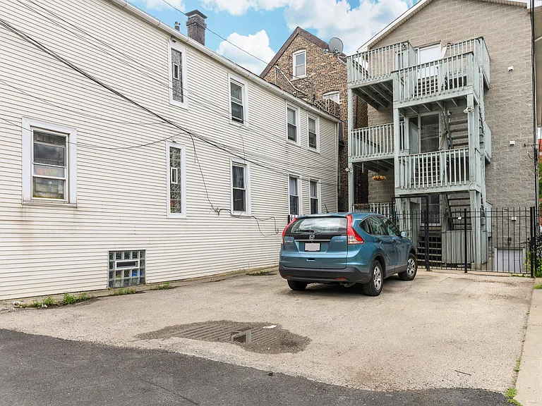 1255 N Cleaver St #1 — Photo 19