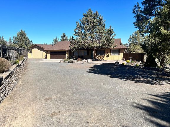 4th image of 5451 SW Loma Linda Dr