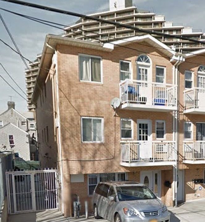 1st image of 2542 14th St #3