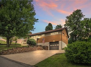 7 Lynn Lee Dr, Greensburg, PA 15601