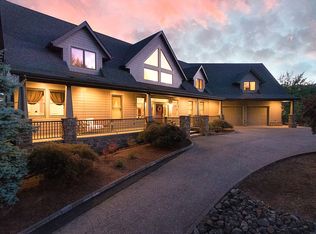 155 Upper Camp Loop Rd, Roseburg, OR 97470