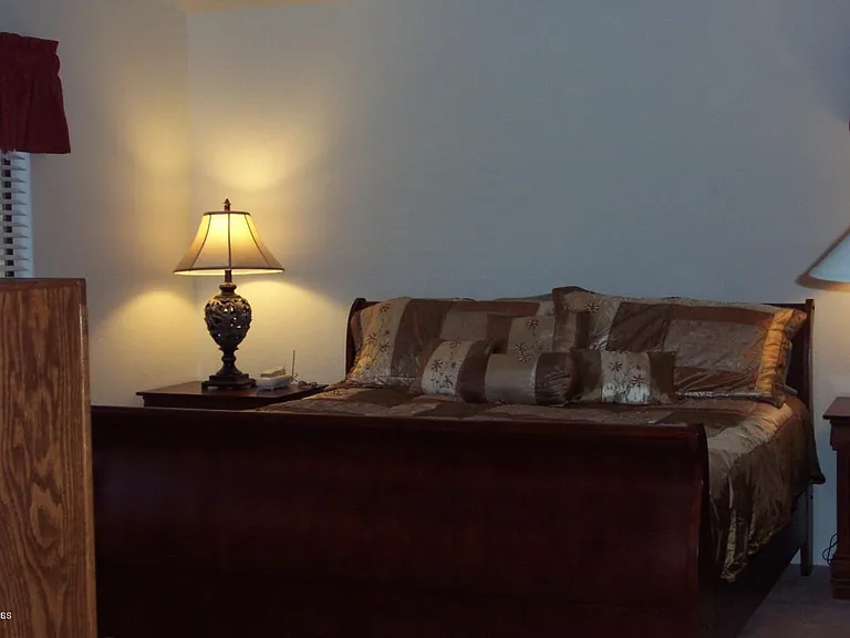 11018 W Poinsettia Dr — Photo 22