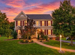 306 Crimson Dr, Pittsburgh, PA 15237