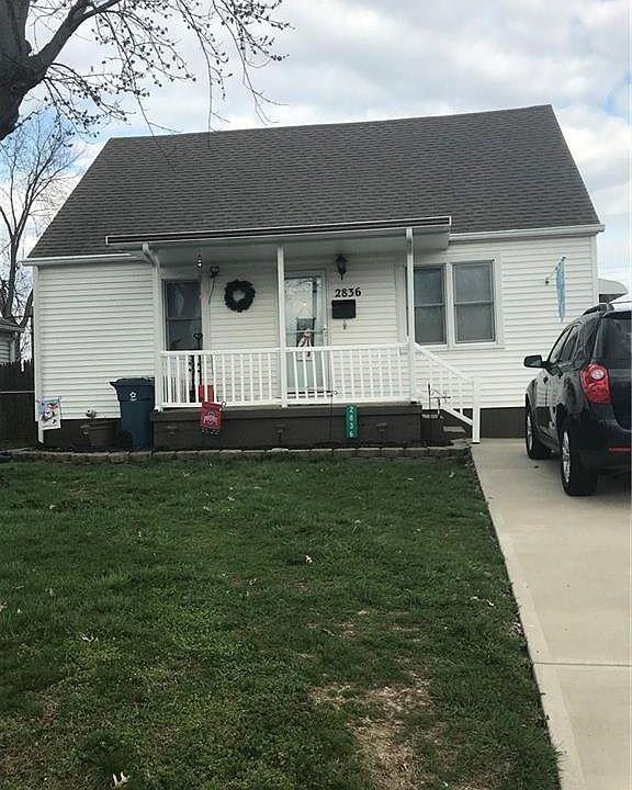 1st image of 2836 Holman St