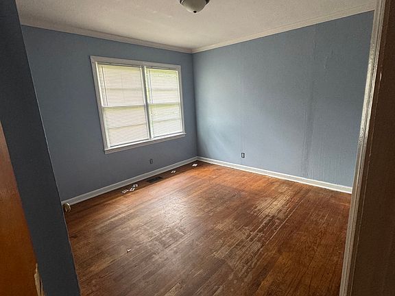 5th image of 2117 Knightsbridge Rd