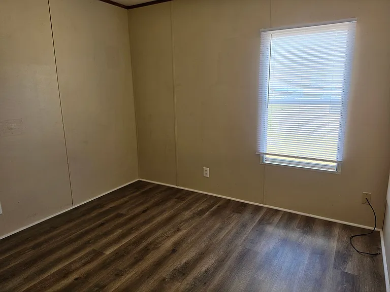 3509 Cesar Chavez Dr — Photo 22