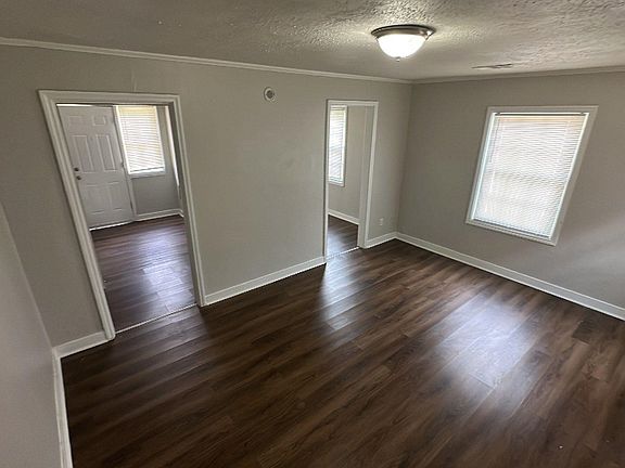 2nd image of 2774 Dunn Ave