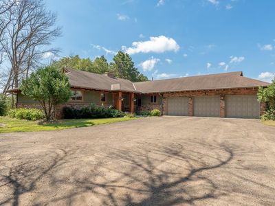 18234 E Sioux Vista Dr, Jordan, MN, 55352