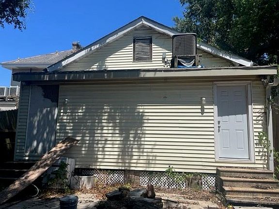 2nd image of 4314 Palmyra St
