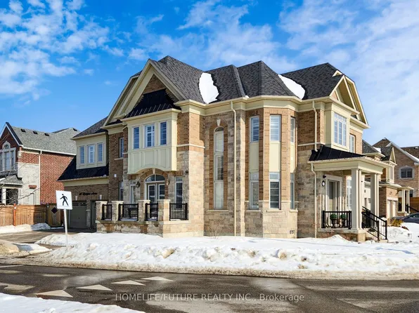 44 Micklefield Ave, Whitby, ON L1P 0C4