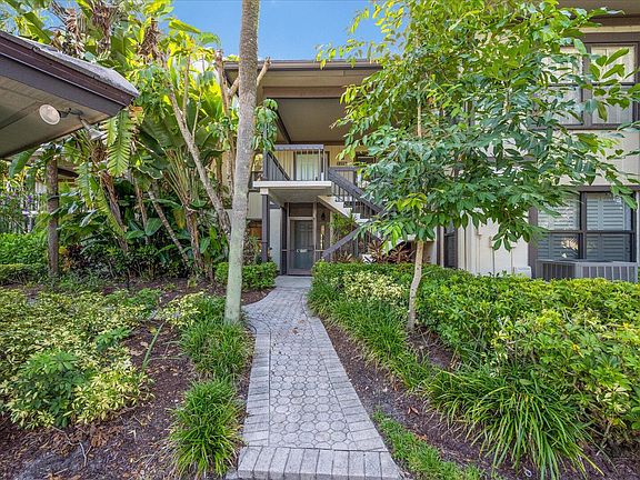 3rd image of 13307 Polo Club Rd APT C106