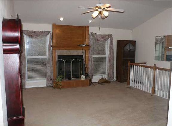 2nd image of 4530 N Rushwood St