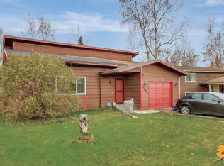 6965 Fredricks Dr, Anchorage, AK 99504