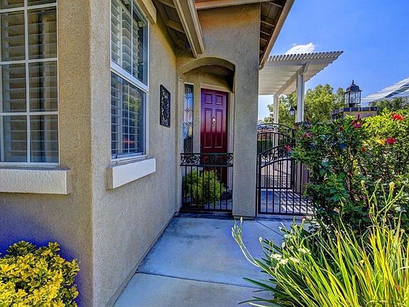 4th image of 28643 Waterhole Canyon Dr