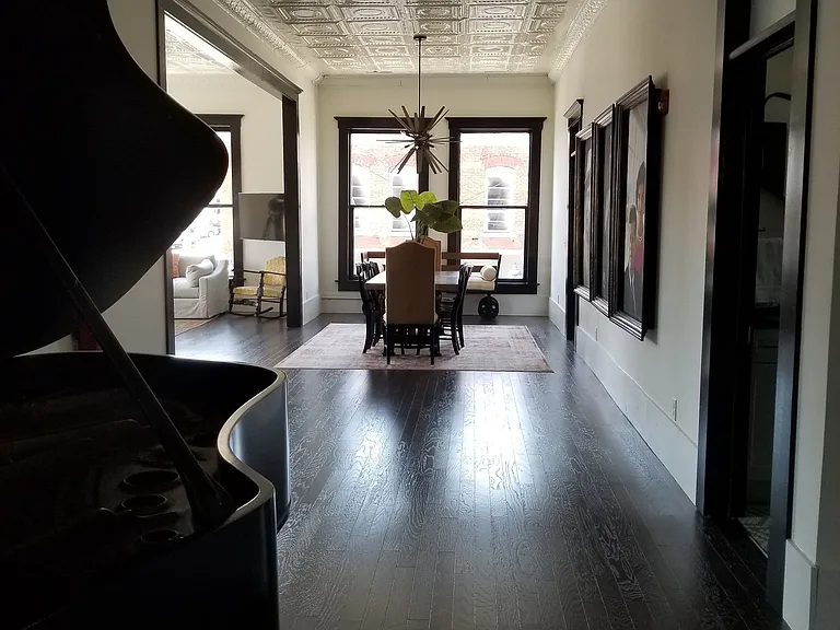 2 bed, 2.0 bath, 1600 sqft, $2,500 — Photo 62