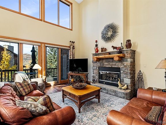2nd image of 3029 Mountaineer Circle