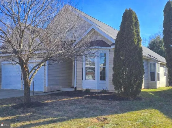 16545 Sparkling Brook Loop, Dumfries, VA 22025