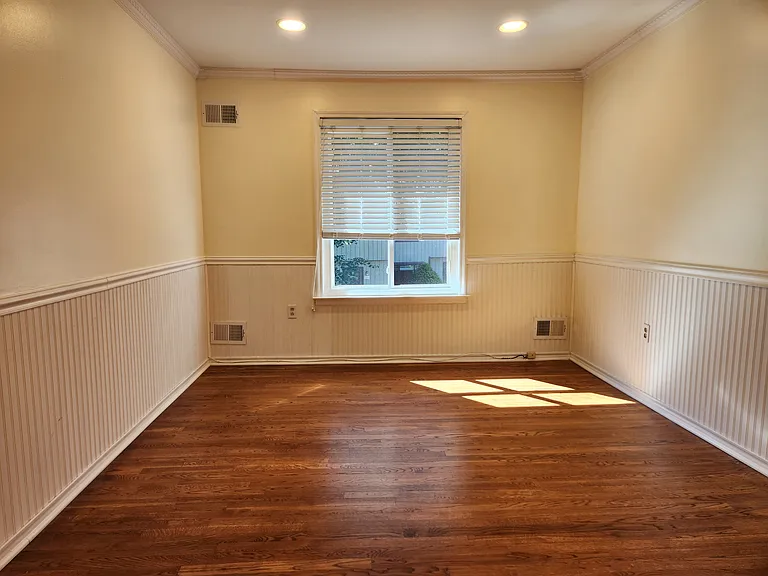 38 Park St #24E — Photo 14