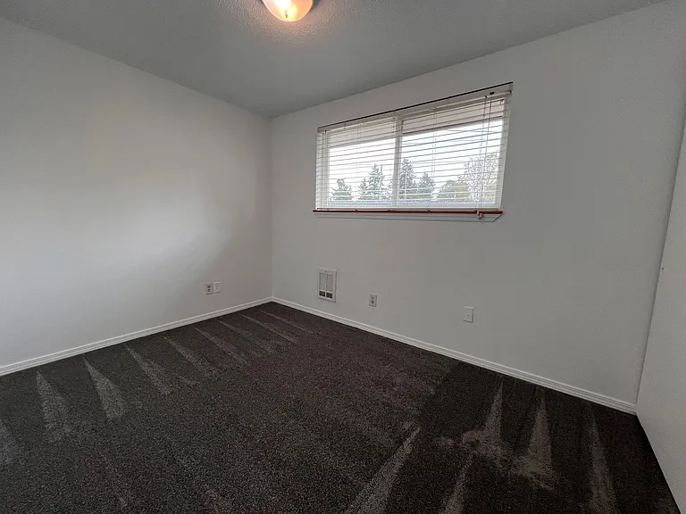 3704 S Gunnison St — Photo 14