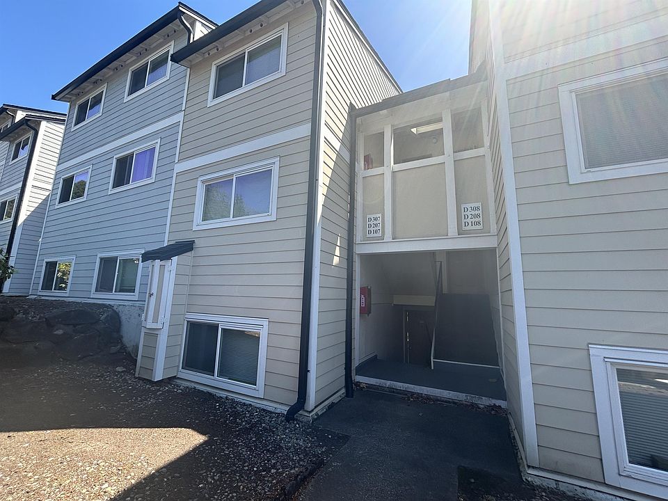 1st image of 15210 Macadam Rd S APT D107