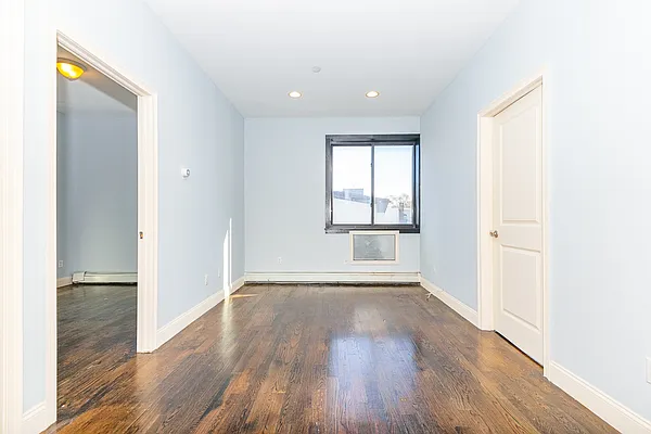 Rented by MySpaceNYC | media 1