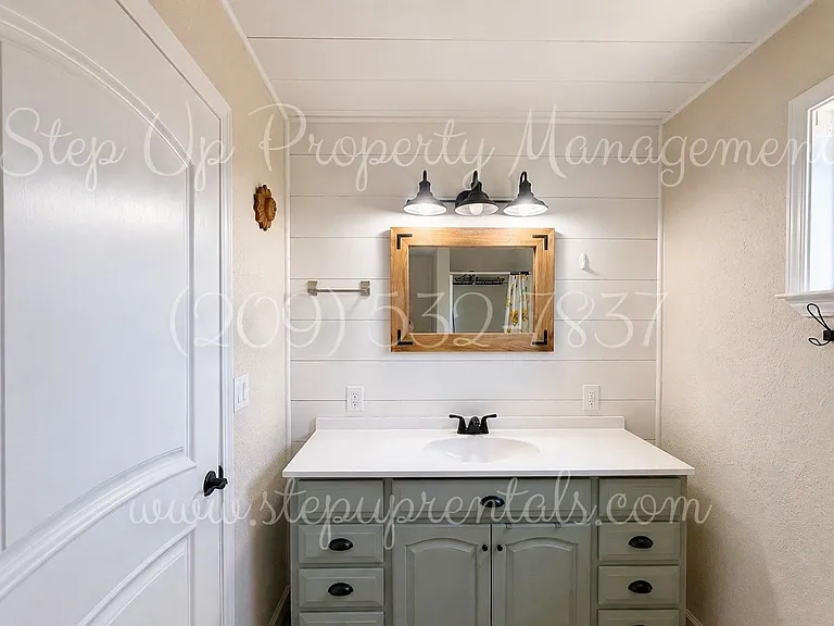9885 Maiden Ln — Photo 12