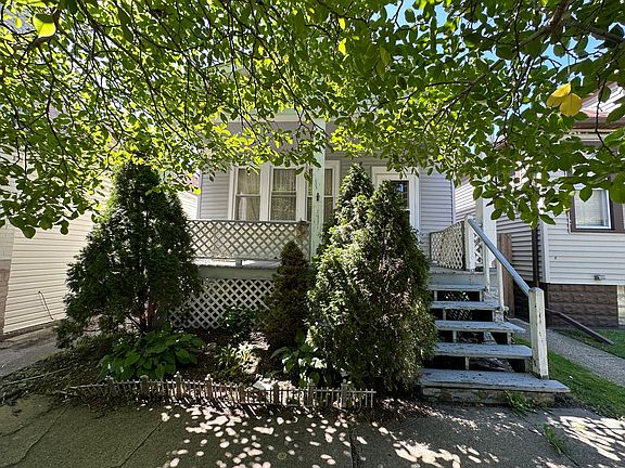 2nd image of 13526 S Burley Ave