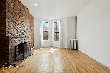 Rented by Garfield Realty 