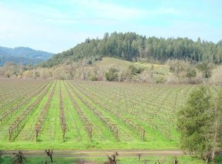 733 Crystal Springs Rd, Saint Helena, CA 94574