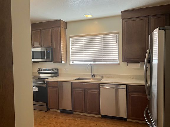 5th image of 101 Arroyo Ct APT 6
