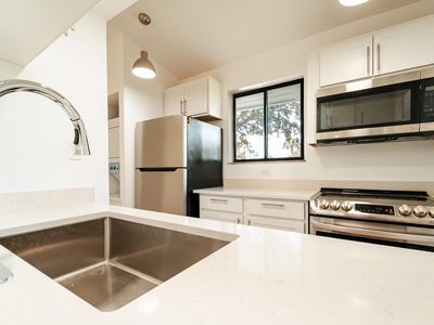833 Club Drive, Palm Beach Gardens, FL, 33418