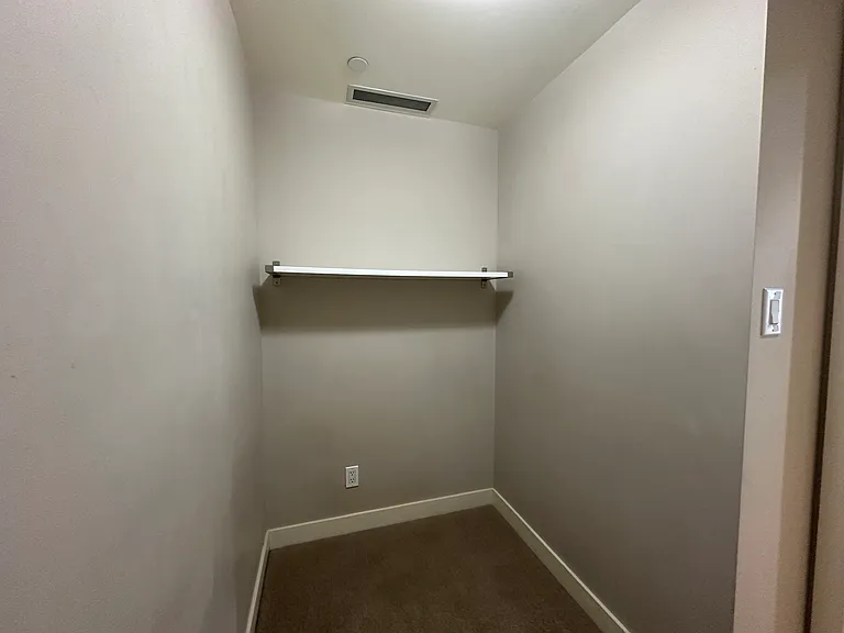 638 Beach Cres #706 — Photo 12