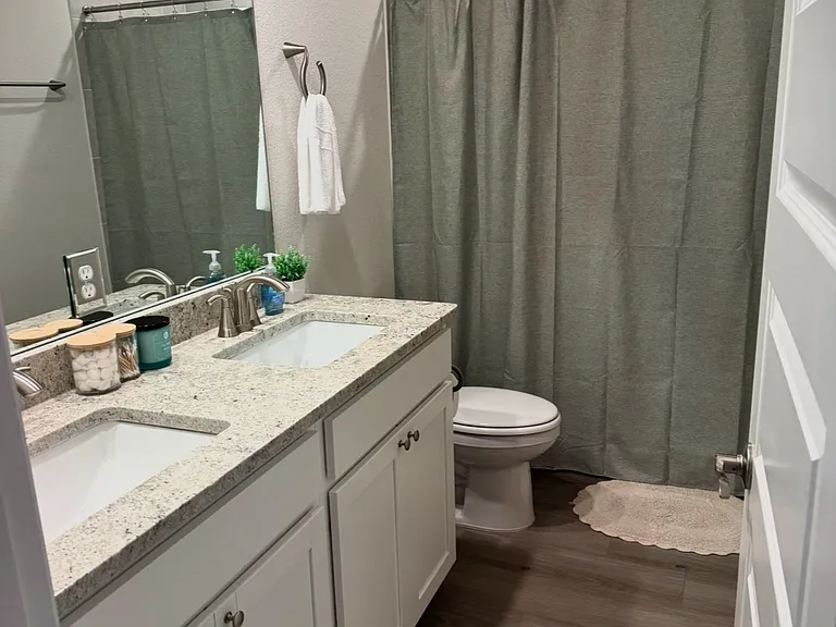 108 Stellar Wind Dr — Photo 2