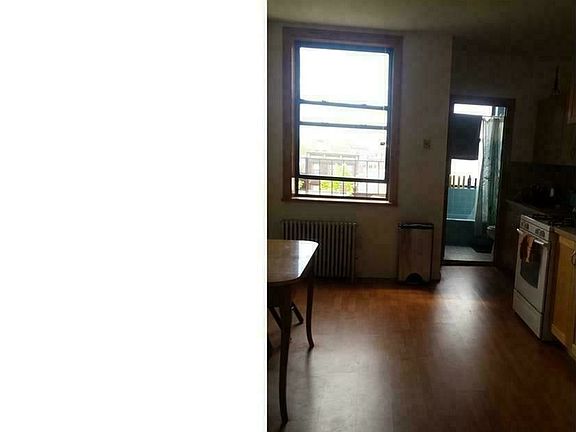 2nd image of 94 Milton St APT 4L