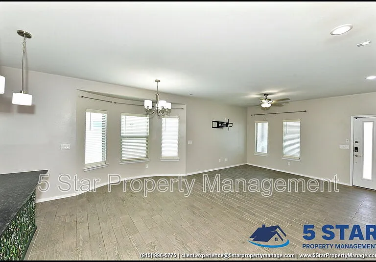 541 Paseo Modesto Dr — Photo 12