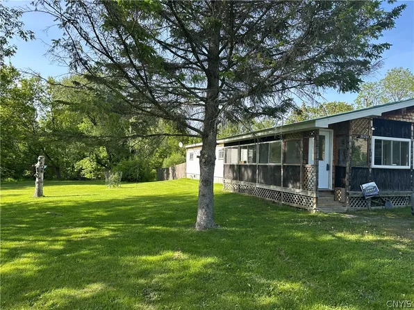 20201 Ford Rd, La Fargeville, NY 13656
