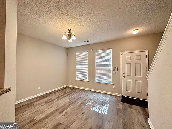 3rd image of 2042 Bayrose Cir #42B