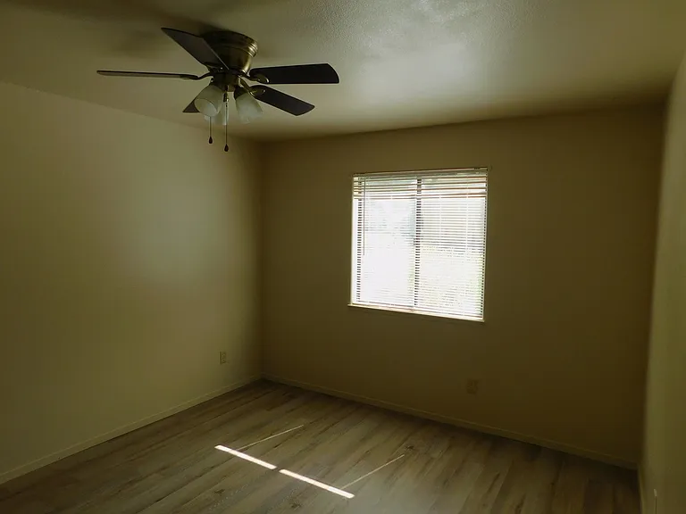 601 Cabrillo Cir #429 — Photo 12